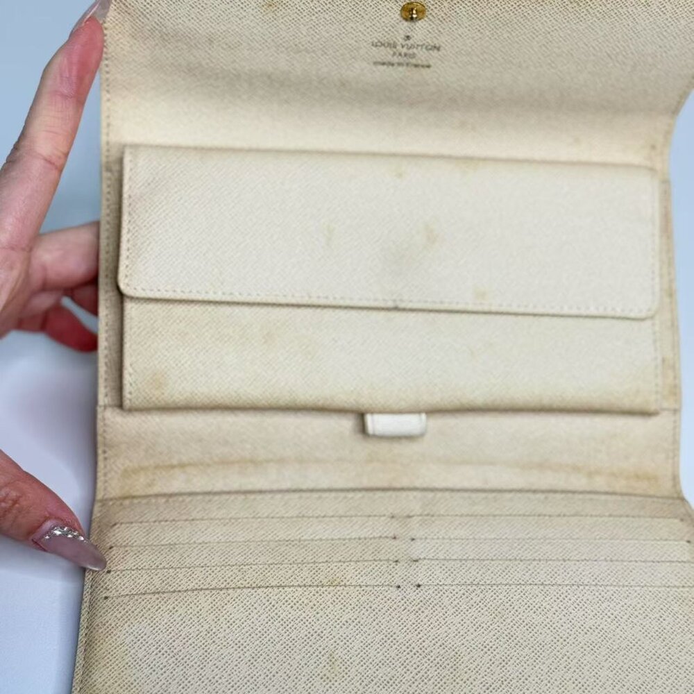 Louis Vuitton Sarah Wallet Damier Azur - Picture 7 of 9